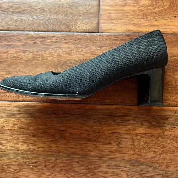 Vintage Stuart Weitzman Black Sq Toe Block Heel Pump Size 7 - Picture 7 of 15